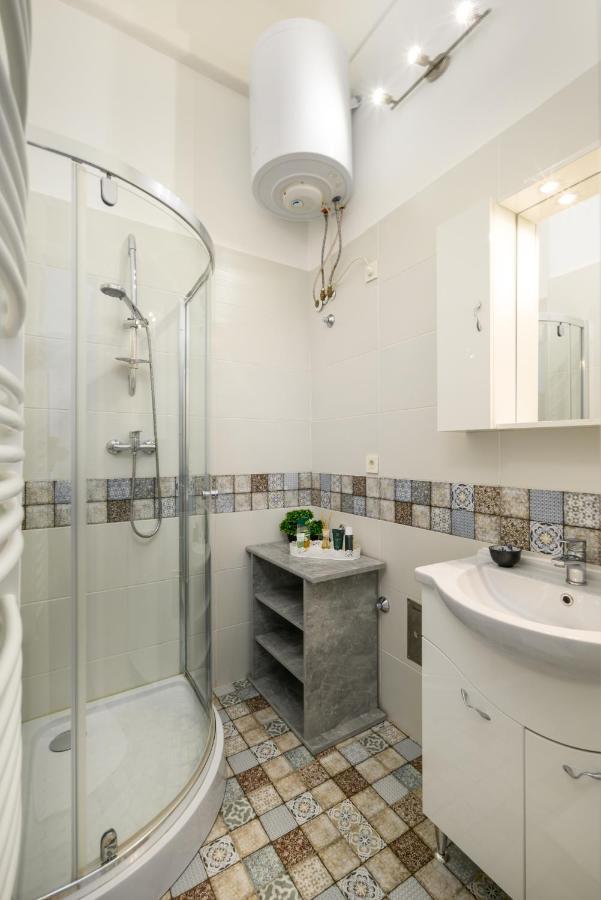 Ja18 Downtown Pearl - 2 Bedroom Apartment Budapest Eksteriør billede